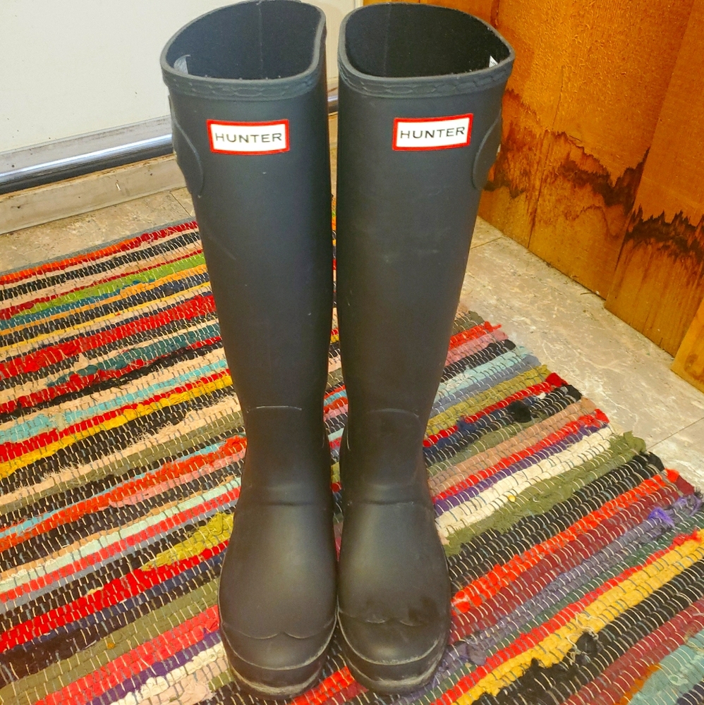 Tall Black Hunter Boots